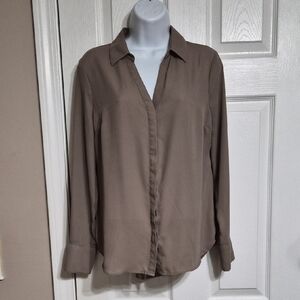 Worthington Taupe Button Down Shirt
